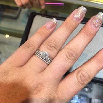 Diamonds Forever - looks brand new! - Jewelry Near Me - La Mesa, California