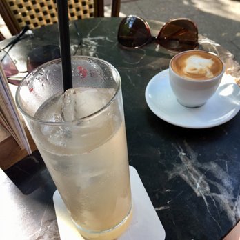 Zweibar - Grapefruit-Limo und Espresso Macchiato - Bars Near Me - Essen, NW Zweibar - Grapefruit-Limo und Espresso Macchiato - Bars Near Me - Essen, NW