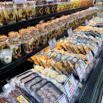 Buc-ee's - House packaged to-go snacks. December 2019. - Gas Stations Near Me - Denton, Texas
