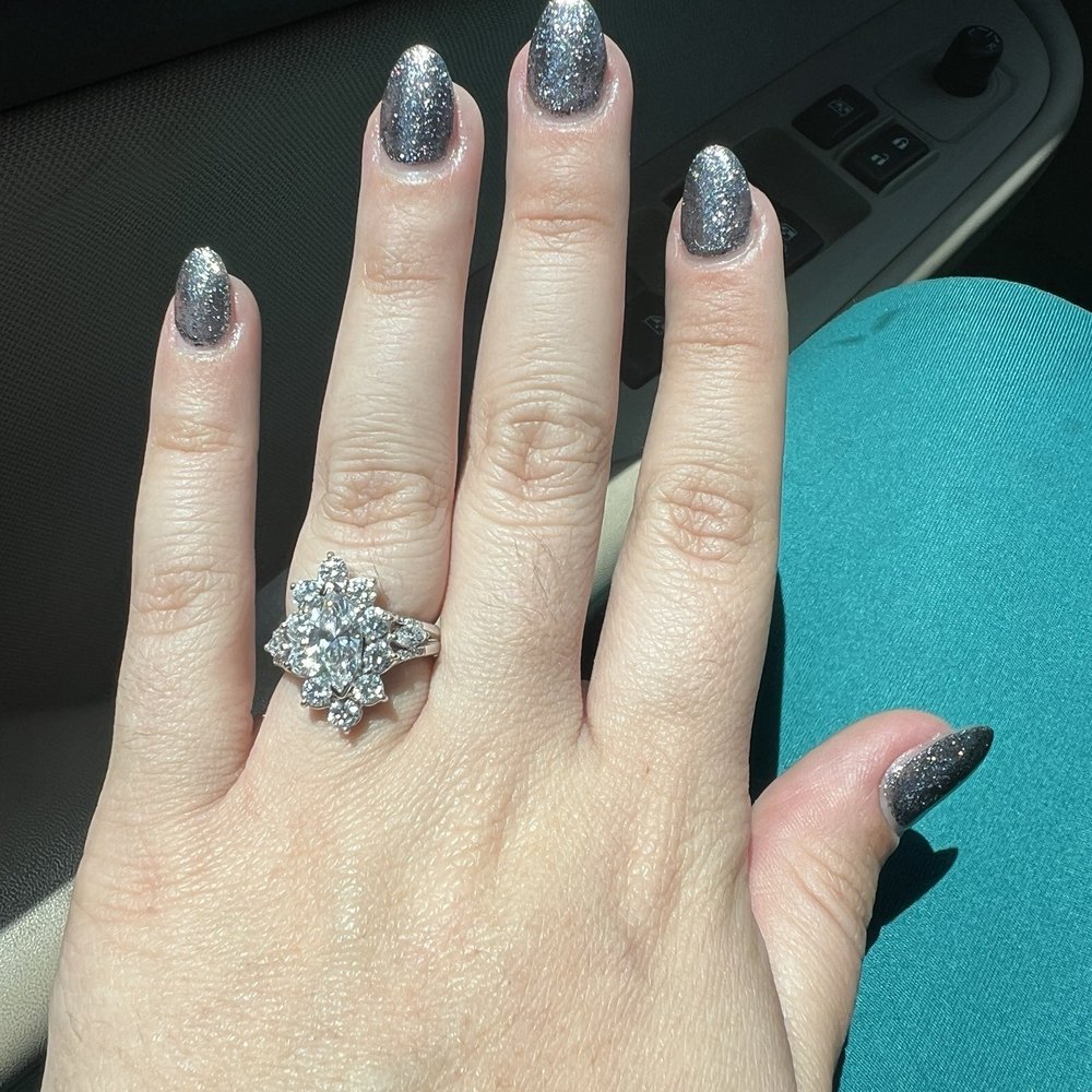 Guccio Nail Spa - Nail Salons Near Me - Corona, California Guccio Nail Spa - Nail Salons Near Me - Corona, California