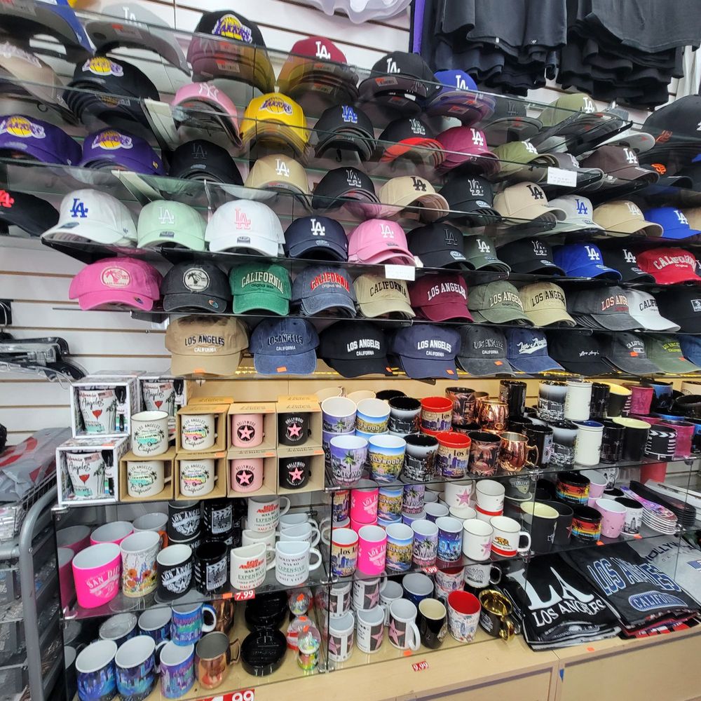 Hollywood Souvenir Land