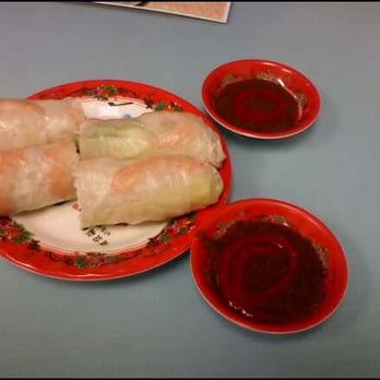 Pho Nina - Summer Rolls $4 - Vegetarian Near Me - Honolulu, Hawaii Pho Nina - Summer Rolls $4 - Vegetarian Near Me - Honolulu, Hawaii