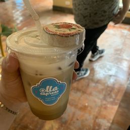 Iced oat milk Mazapan latte