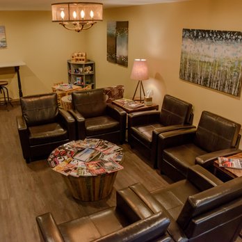 Arrows Automotive - New comfortable waiting room with children's play area. - Auto Repair Near Me - Seattle, Washington Arrows Automotive - New comfortable waiting room with children's play area. - Auto Repair Near Me - Seattle, Washington