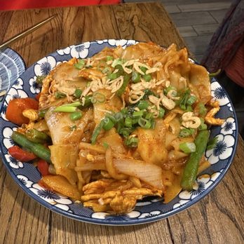 Grandmas Philly - drunken noodles - Thai Near Me - Philadelphia, Pennsylvania Grandmas Philly - drunken noodles - Thai Near Me - Philadelphia, Pennsylvania