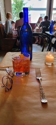 Ingas Bar by null