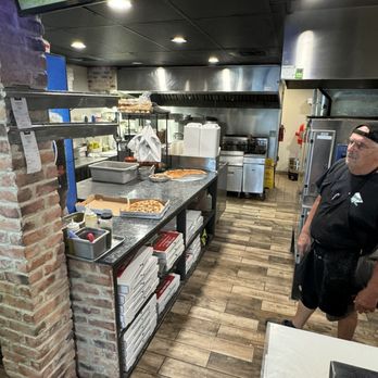 Italianos NY Pizza - Pizza Near Me - Deltona, Florida Italianos NY Pizza - Pizza Near Me - Deltona, Florida
