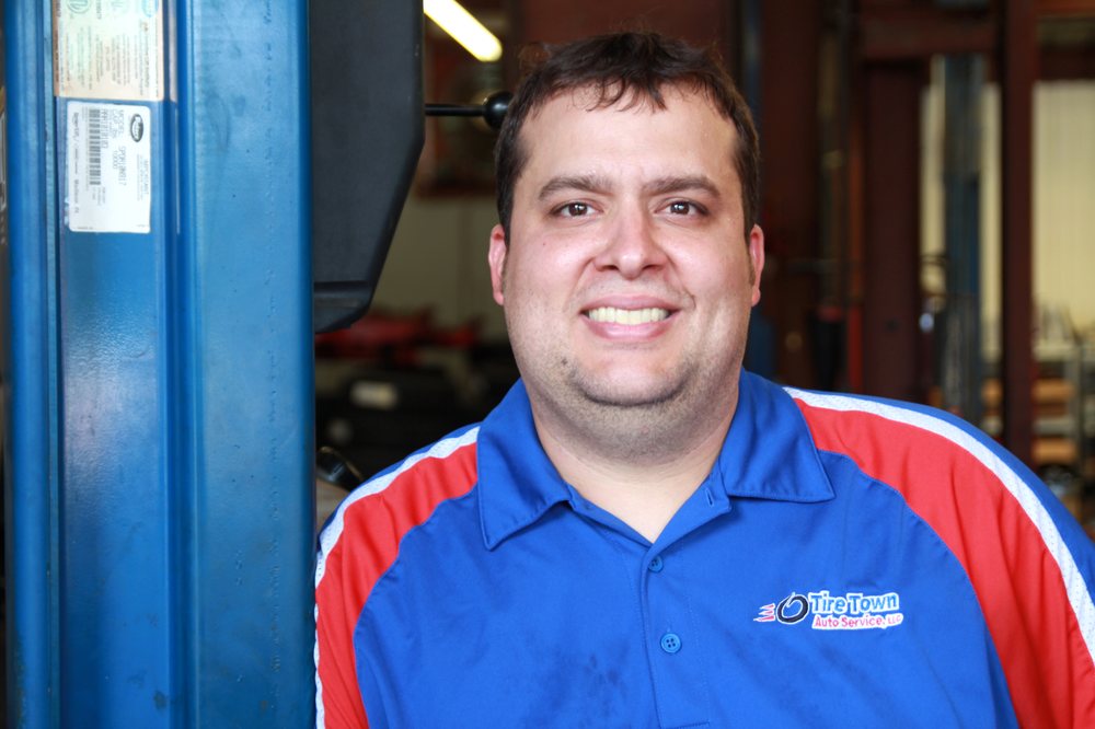 TIRE TOWN AUTO SERVICE Updated August 2024 24 Photos & 12 Reviews