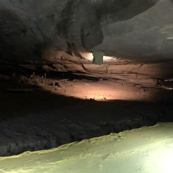 Lost River Cave - Boat Tours Near Me - Bowling Green, Kentucky Lost River Cave - Boat Tours Near Me - Bowling Green, Kentucky