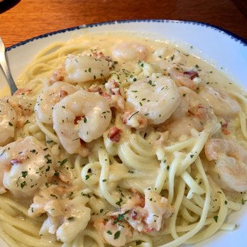 Red Lobster - LOBSTER-AND-SHRIMP LINGUINI - Seafood Near Me - Toronto, Ontario Red Lobster - LOBSTER-AND-SHRIMP LINGUINI - Seafood Near Me - Toronto, Ontario