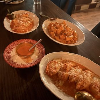 Dimmi Dimmi Corner Italian - Italian Near Me - Chicago, Illinois