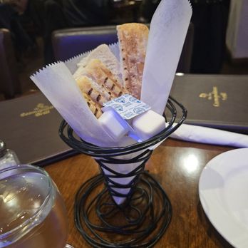 Old House Cosmopolitan Grill - Table Bread - German Near Me - Alexandria, Virginia Old House Cosmopolitan Grill - Table Bread - German Near Me - Alexandria, Virginia