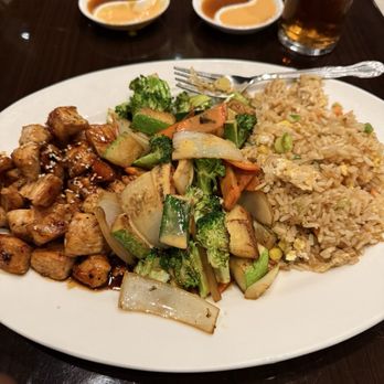 Okada Japanese Restaurant - D65. Hibachi Chicken Dinner - Sushi Bars Near Me - Ashburn, Virginia