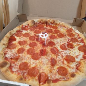 Pappone's Pizzeria - Large pepperoni pizza - Pizza Near Me - Aston, Pennsylvania