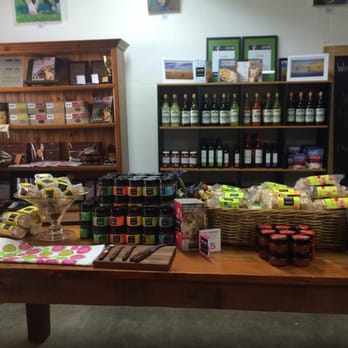 Woodside Cheese Wrights - Lots of accompaniments - Cheese Shops Near Me - Woodside, SA