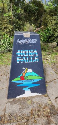 Huka Falls by null