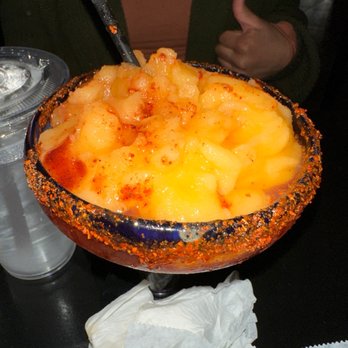 Mariscos El Perihuete - Margarita de Mango - Mexican Near Me - Paramount, California