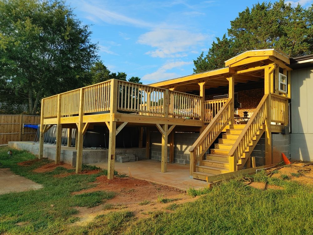 Slide of M&M Construction Solutions