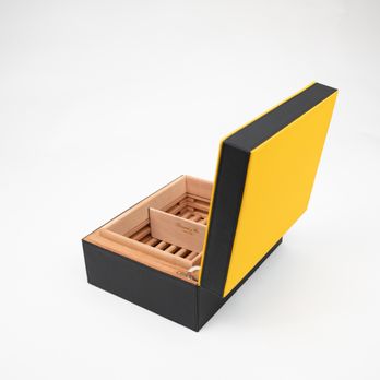 Cigar - Brizzard & Co humidor - available online and in person - Cigar Bars Near Me - Los Angeles, California