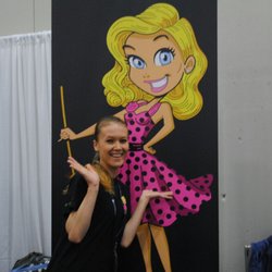 10BUCKSAROOM - Lana at the Javits Show!