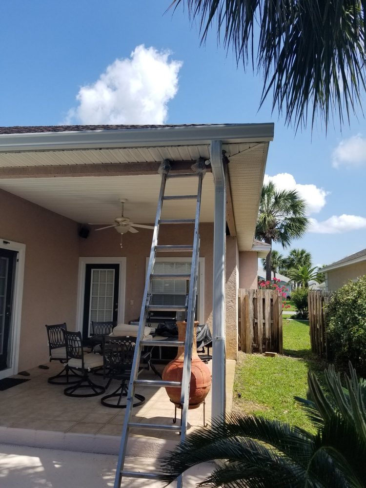 Slide of Servi Source