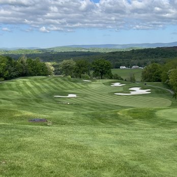 Grand Cascades Lodge - A view of one of the golf courses. - Resorts Near Me - Hamburg, New Jersey