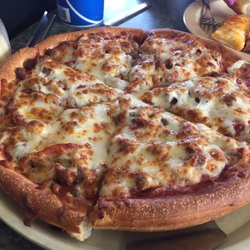 Godfathers Pizza - Very good original pizza