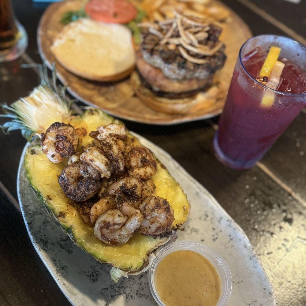 Moe Moons - New American Near Me - Myrtle Beach, South Carolina