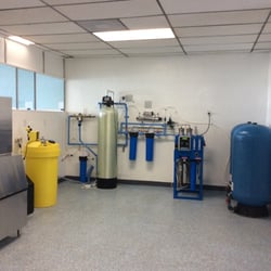 Aquaduct Alkaline Water - We strive to provide the best quality water.