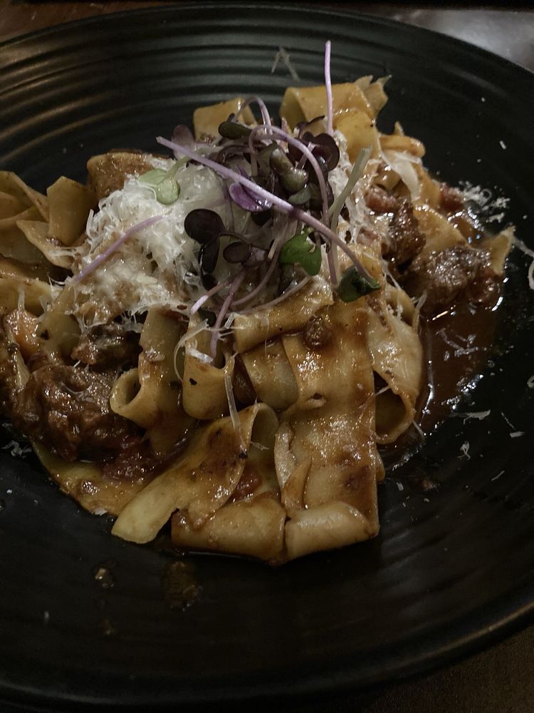 VINE EATERY & BAR Updated September 2024 66 Photos & 33 Reviews