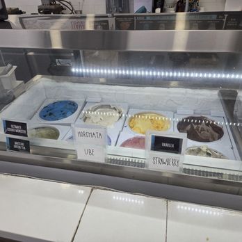The Dolly Llama - ice cream flavors - Ice Cream & Frozen Yogurt Near Me - Yucaipa, California The Dolly Llama - ice cream flavors - Ice Cream & Frozen Yogurt Near Me - Yucaipa, California