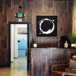 SoCal Hyperbaric Oxygen Center - Our front desk