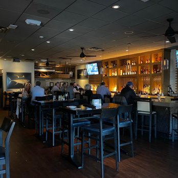 Bonefish Grill - Bar area - Seafood Near Me - Louisville, Kentucky