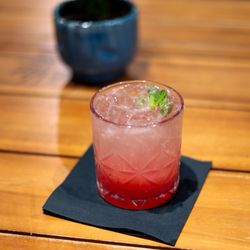 Guava lemonade