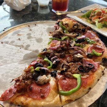 Jonathan's Grille - The works pizza - Pizza Near Me - Hendersonville, Tennessee Jonathan's Grille - The works pizza - Pizza Near Me - Hendersonville, Tennessee