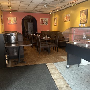Punjab Express - Indoor seating - Indian Near Me - Cambridge, Massachusetts