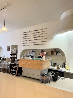 Carbonic Coffee by null
