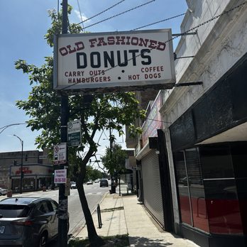 Old Fashioned Donuts - Bakeries Near Me - Chicago, Illinois
