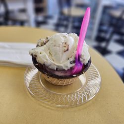 Daisy’s Treats and Bakery