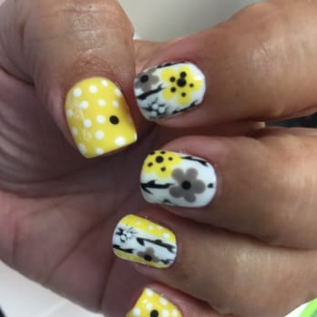 Jasmine Spa Nails - This is my wonderful nails from a great salon - Nail Salons Near Me - Pasadena, California