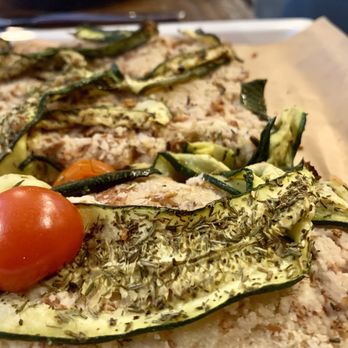 Madeinitaly - Almond Cream & Zucchini - Pizza Near Me - København