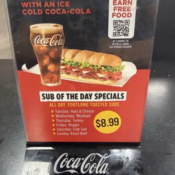 Papa Kelsey's Pizza & Subs - Lunch specials - Pizza Near Me - Mesa, Arizona