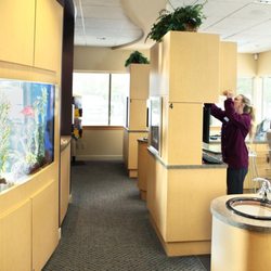 Redmond Kids Dentistry - Hygiene bay with our colorful saltwater aquarium!