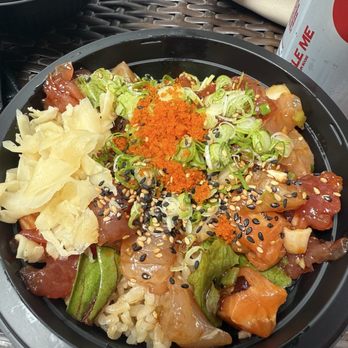 Maguro Spot - Make Your Original Poke Bowl - Seafood Near Me - Honolulu, Hawaii