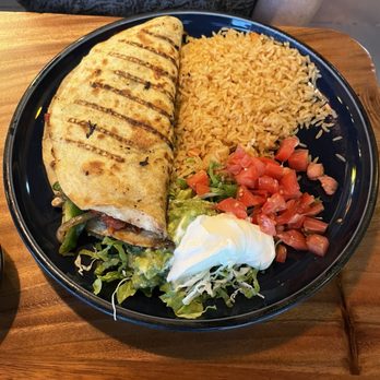 Casa Tios - Q Fajita Quesadilla - Salad Near Me - Murfreesboro, Tennessee