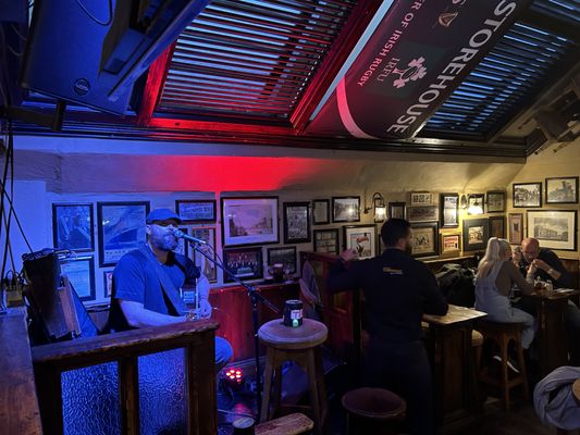 The Old Storehouse Bar and Restaurant by null