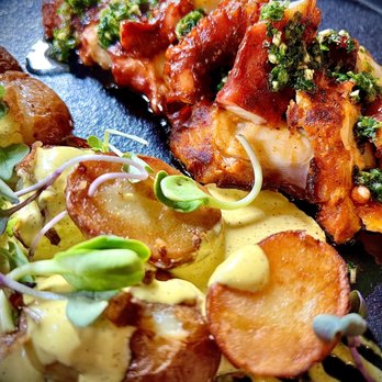 Yunta Nikkei - Peruvian Near Me - Charlotte, North Carolina