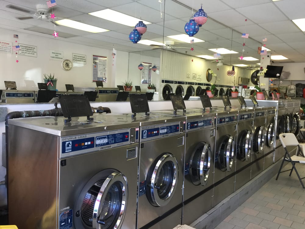 BAYSIDE FAMILY LAUNDROMAT Updated September 2024 17 Reviews 4801 Bell Blvd, New York, New
