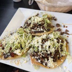 Los Amigos Restaurant Bar & Grill - Sopes