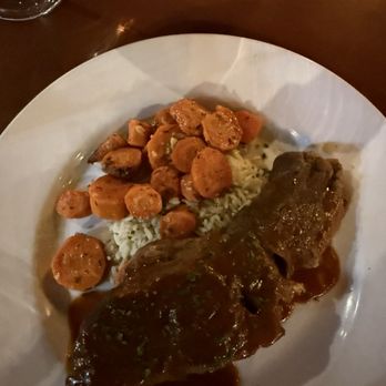 Wild River Grille - Short ribs with rice and roasted carrots - New American Near Me - Reno, Nevada Wild River Grille - Short ribs with rice and roasted carrots - New American Near Me - Reno, Nevada